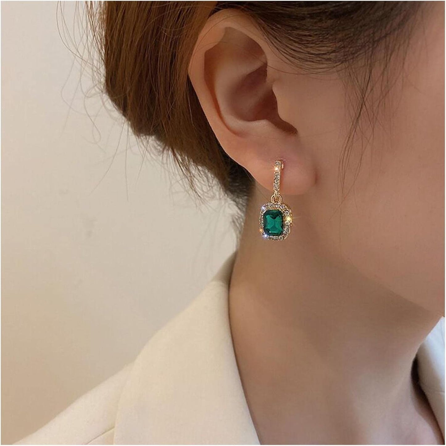 Vintage Emerald Crystal Drop Earrings Green Cz Dangle Earrings Emerald Gem Square Earrings Gold Rhinestone Stud Earrings Jewelry for Women