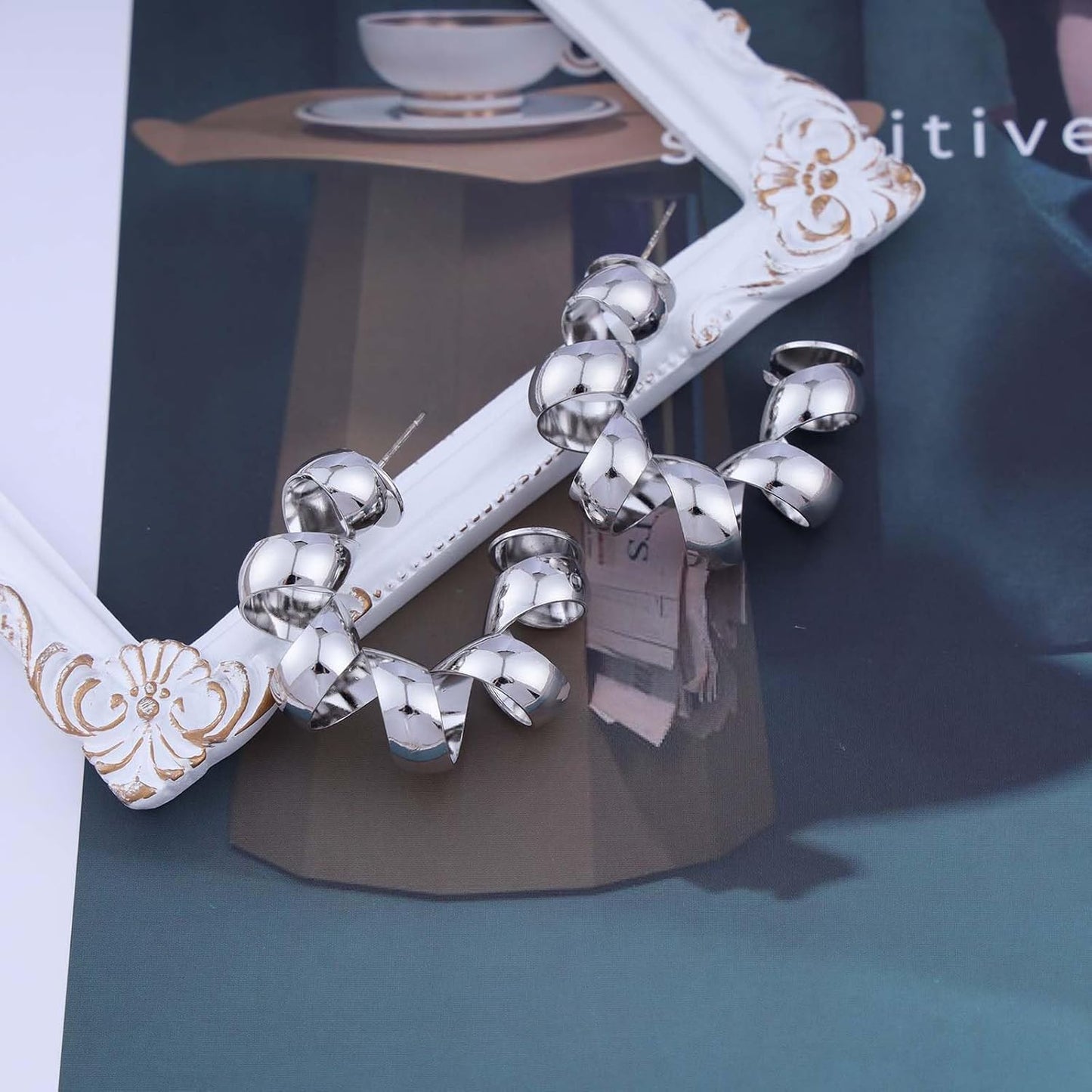 Vintage Exaggerated Irregular Circle Earrings Twist Hoop Earrings Twisted Rope Round Earrings Silver Circle Hoop Dangle Earrings Jewelry for Women