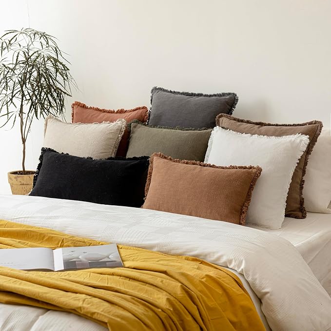Foindtower Set of 2 Decorative Linen Fringe Throw Pillow Covers Cozy Boho Farmhouse Cushion Cover with Tassels Soft Accent Pillowcase for Couch Sofa Bed Living Room Home Decor,18×18 Inch,Light Brown