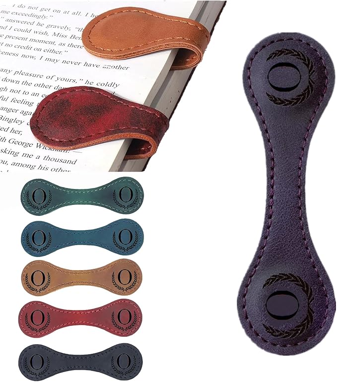 Personalized Magnetic Leather Bookmark, 26 Letters Custom Leather Bookmarks, Handmade, Leather Magnetic Bookmark for Book Lovers Readers Women Kid(Purple，O）