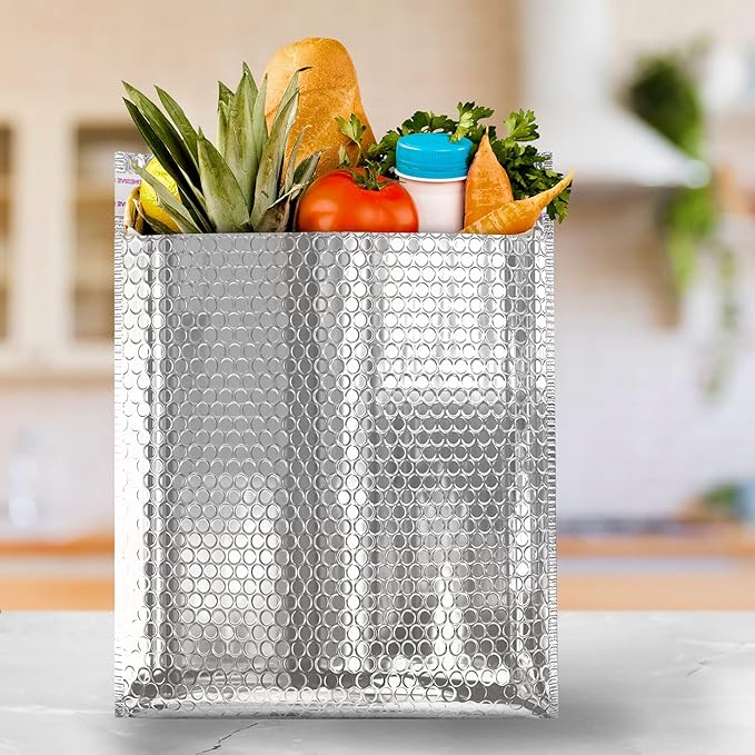 Amiff Silver Thermal Bubble Mailer, 6.5 x 10.5 Inches. 25 Pack Metallic Bubble Mailers. Self-Seal Insulated Mailers for Cold Shipping. Padded Envelopes Waterproof. Thermal Bag for Food, Cosmetics
