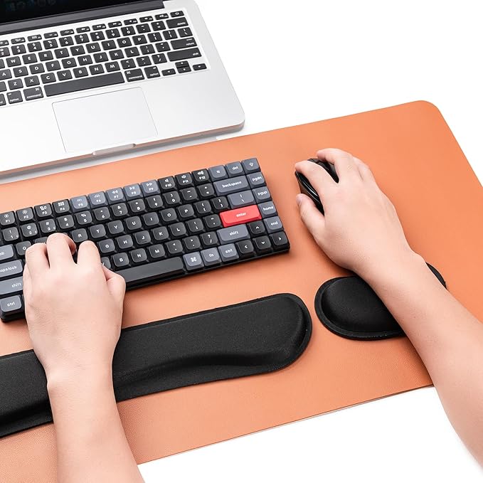 Hoewina Keyboard Wrist Rest,Ergonomic Wrist Rest,Superfine Fabric and Gel Memory Foam Wrist Pad for Computer Keyboard for Easy Typing & Pain Relief, Suitable for Office, Family, Outdoor, Rose Red