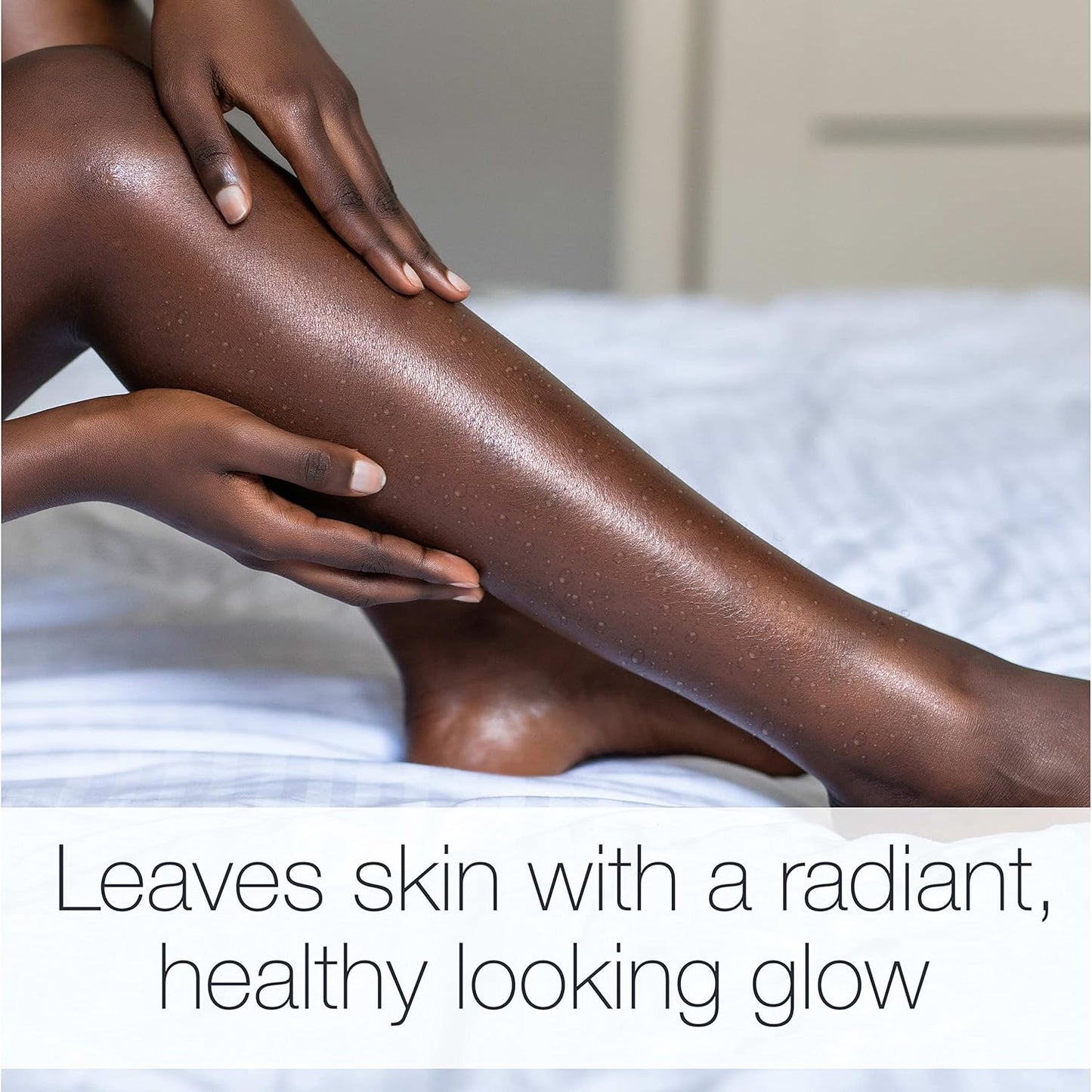 Neutrogena Body Oil Light Sesame Formula for Radiant Healthy-Looking Glow, Moisturizer for Dry Skin, Lightweight Non-Greasy Fast-Absorbing Bath and Massage Shower Oil, 16 Fl Oz Bottle Size