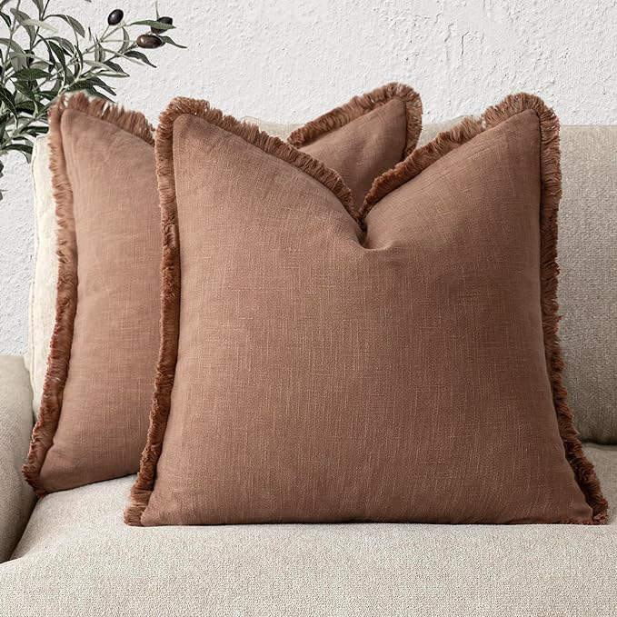 Foindtower Set of 2 Decorative Linen Fringe Throw Pillow Covers Cozy Boho Farmhouse Cushion Cover with Tassels Soft Accent Pillowcase for Couch Chair Sofa Bed Living Home Decor,18×18 Inch,Rust